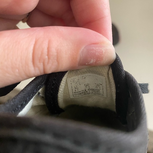 Toddler Vans - Picture 2 of 2